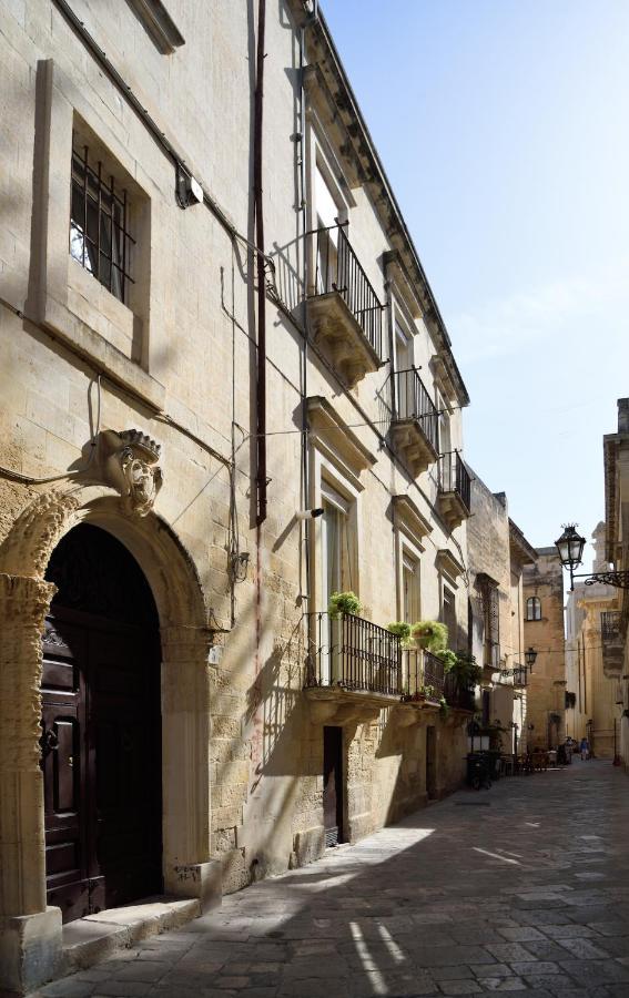 Ferienwohnung Palazzo Rudiae -Duomo Lecce Exterior foto